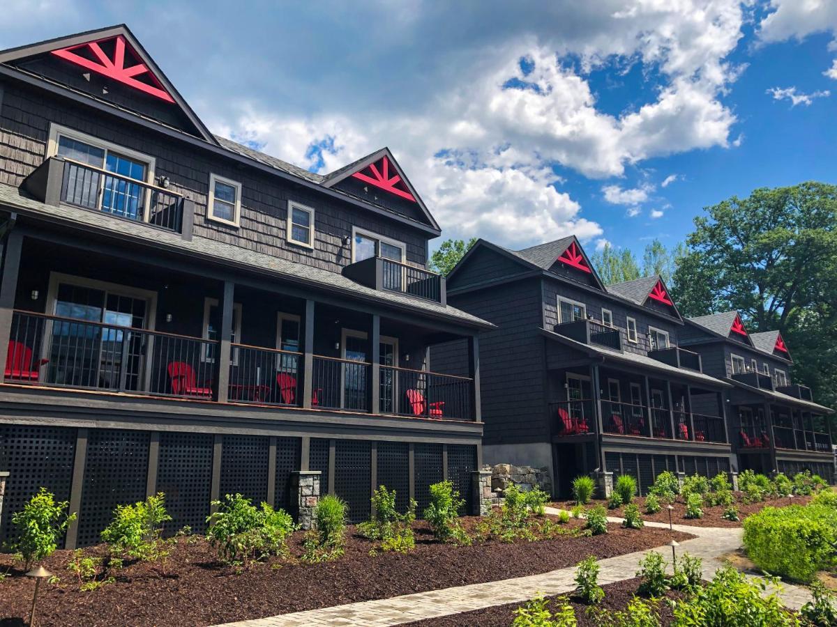 Lakeside Lodging Lake George Buitenkant foto
